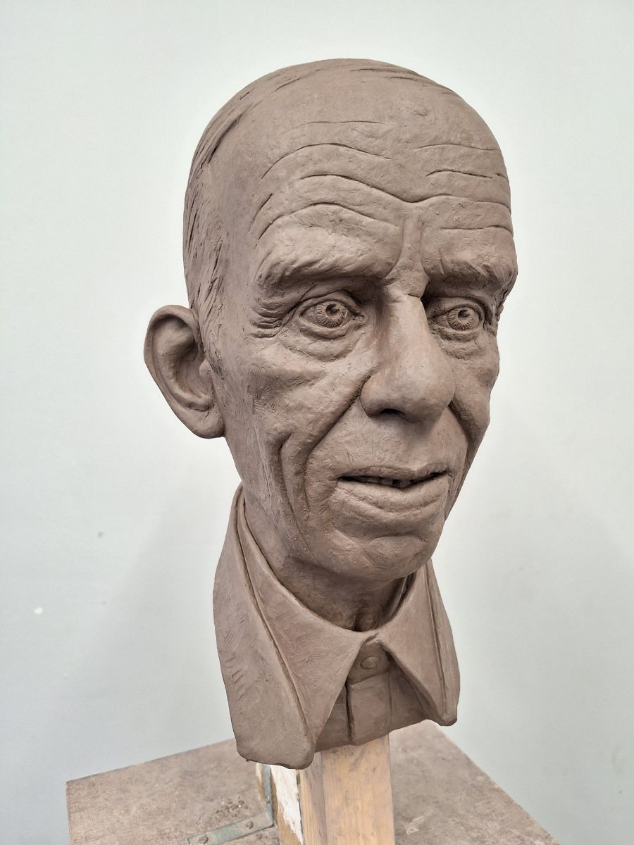 Marie Smith Sculpture - Bobby Coote Portrait finished clay 1